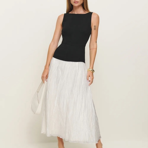 Reformation Cyra Dress Black - Size 4 - Picture 4 of 9